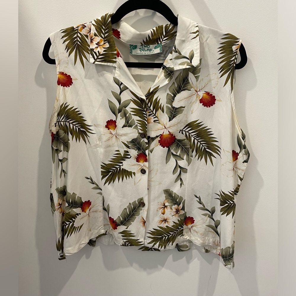 Hawaiian Shirt women’s medium